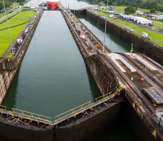 Negocios rentables en Panamá | ¡Escoge uno y emprende! Canal-de-Panamá