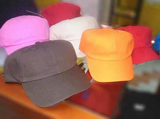 Cómo montar una fábrica de gorras