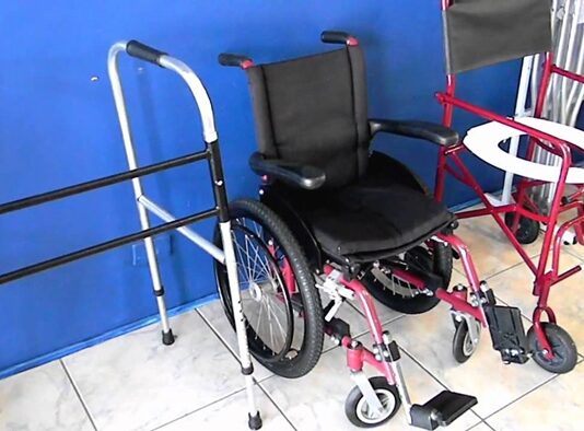 Cómo montar un negocio de alquiler de equipos hospitalarios