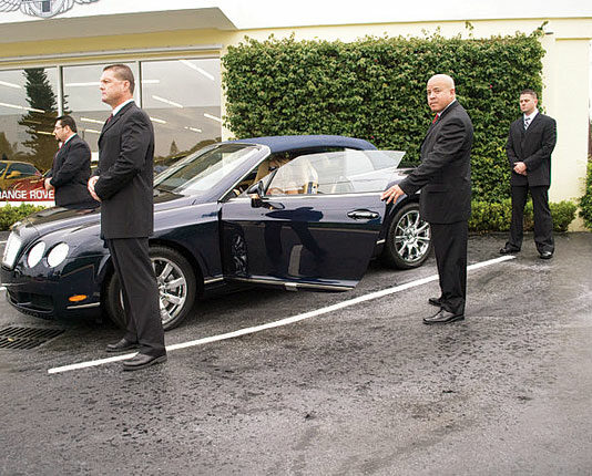 Cómo montar un negocio de guardaespaldas