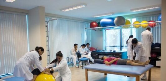 Cómo abrir un centro de fisioterapia: ¡guía paso a paso!