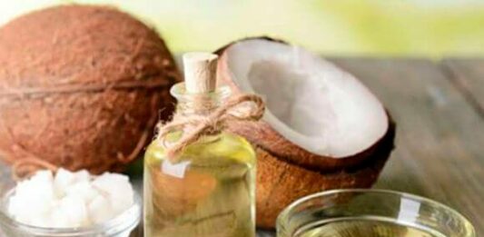 Cómo iniciar una fábrica de aceite de coco