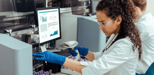 Cómo crear un laboratorio clínico | Guía de pasos y requisitos Cómo crear un laboratorio clínico- Requisitos y pasos