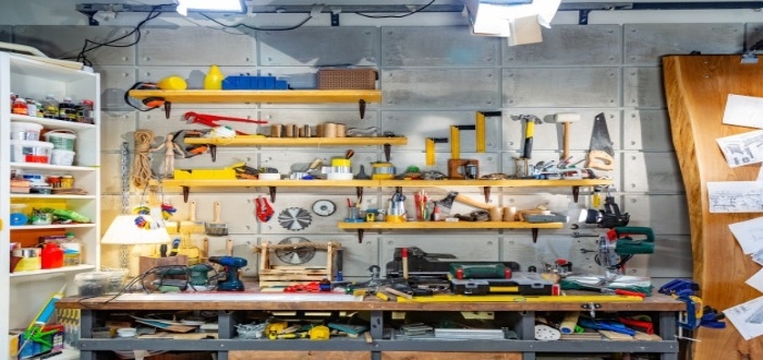 Herramientas para equipar un taller de carpintería