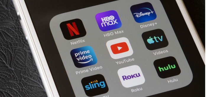 Logotipos de algunas plataformas de streaming por suscripción como Netflix, Prime Video y Disney+