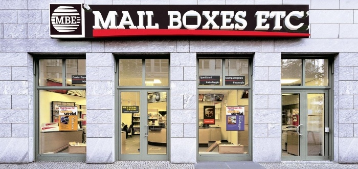 Fachada de la franquicia Mail Boxes