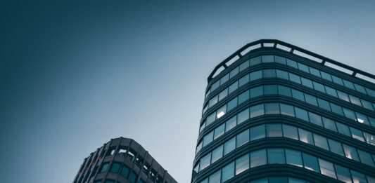 Recortar costos y flexibilizar las operaciones, claves para el éxito empresarial