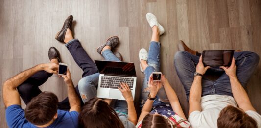 Modelo de negocio e-learning | Características y ejemplos Qué es el modelo de negocio e-learning