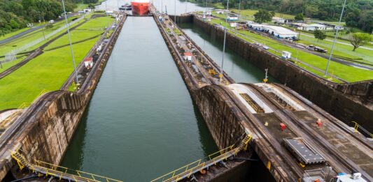 Negocios rentables en Panamá | ¡Escoge uno y emprende! Canal-de-Panamá