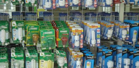 Cómo abrir una tienda de materiales eléctricos