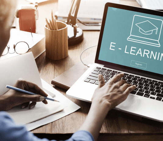 Cómo vender cursos online | Guía completa para emprender en el sector Vender cursos online para sacar provecho a tus conocimientos