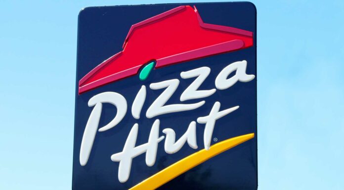 Franquicia Pizza Hut | Lo que debes saber para montar tu propio local cartel-letrero-franquicia-pizza-hut