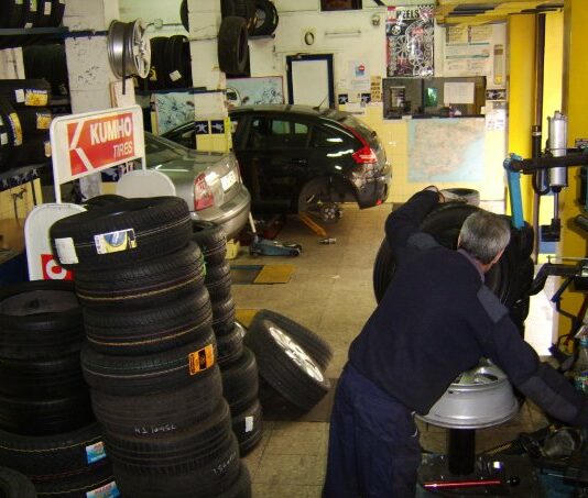 Cómo montar un taller de reparación de neumáticos