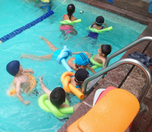 Cómo montar una escuela de natación