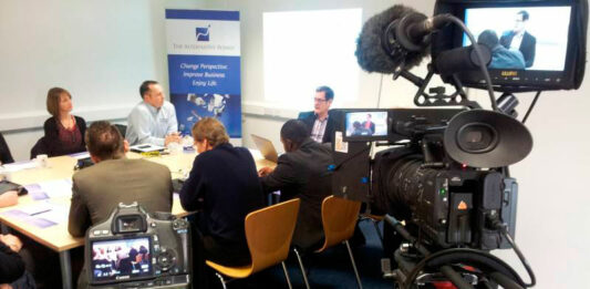 Cómo iniciar un negocio de producción de vídeos para empresas