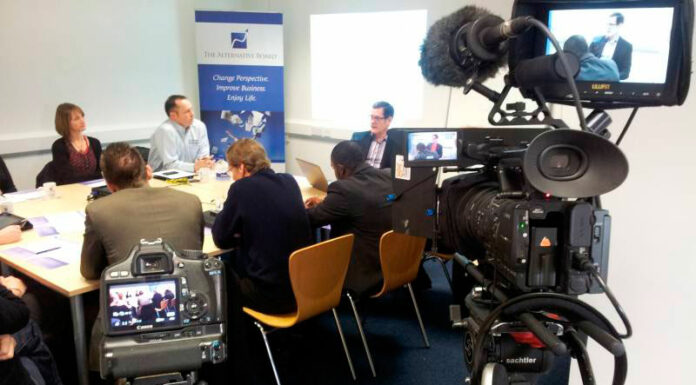 Cómo iniciar un negocio de producción de vídeos para empresas