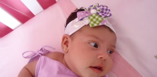 Cómo hacer tiaras de bebés para vender