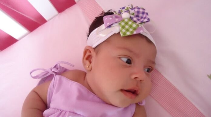 Cómo hacer tiaras de bebés para vender