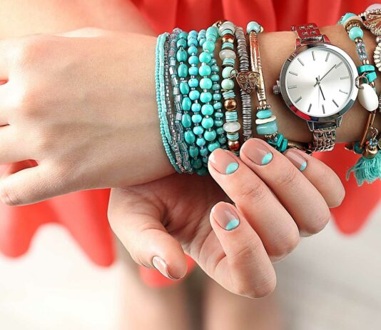 Cómo vender bisutería hecha en casa | 8 pasos para montar tu negocio cómo-vender-bisutería-hecha-en-casa