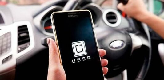 Cómo convertirse en un conductor de Uber y ganar dinero