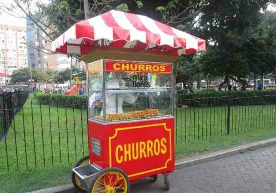 Carrito de churros: vender en las calles y en fiestas