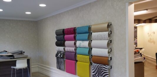 Cómo abrir una tienda de papel pintado de pared
