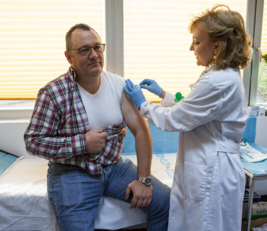 Cómo montar un centro de vacunación