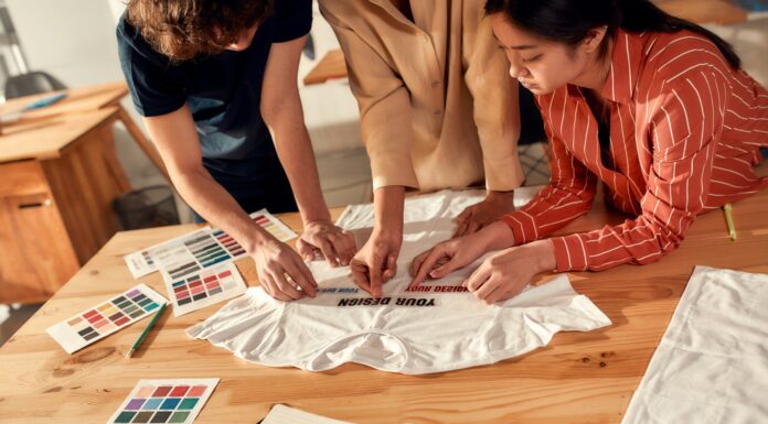 ¿Vender camisetas es rentable? | 10 ideas de negocio innovadoras Vender camisas es rentable