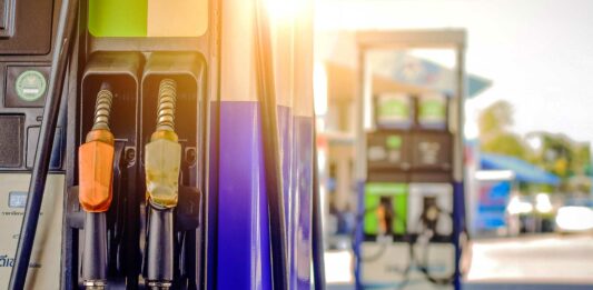 Franquicias gasolineras | Vuélvete un magnate del oro negro bombas-de-combustible-en-gasolineras