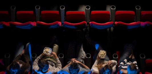 Las franquicias de cine más exitosas del mercado | ¿Decide en cuál invertir? franqucias-de-cine