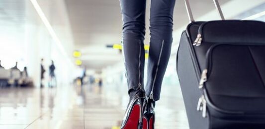 Cómo iniciar un negocio de alquiler de maletas de viaje