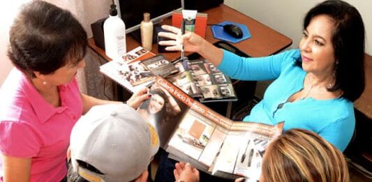 Cómo ser un revendedor de Leonisa y ganar dinero