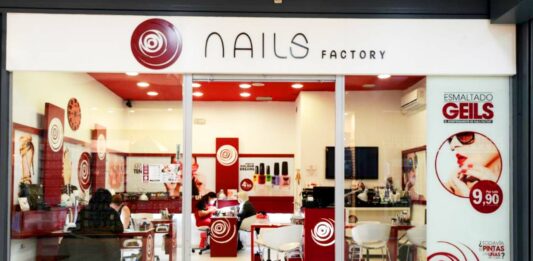 Franquicia Nails Factory | Sé la Yolanda Beltrán de tu ciudad vista-frontal-establecimiento-franquicia-nails-factory