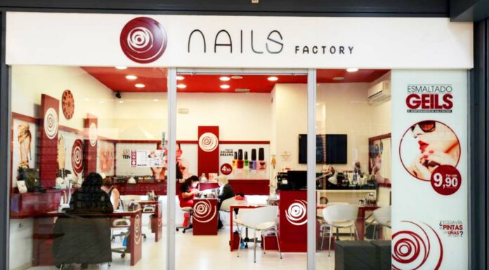 Franquicia Nails Factory | Sé la Yolanda Beltrán de tu ciudad vista-frontal-establecimiento-franquicia-nails-factory