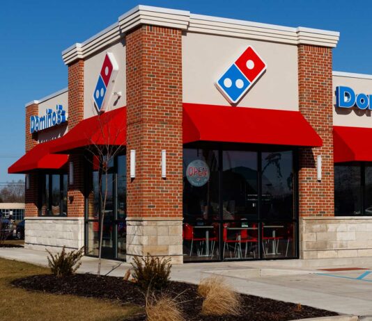 Franquicia Domino’s Pizza | Cuánto y cómo invertir en la líder del «delivery» Domino-Pizza-franquicia