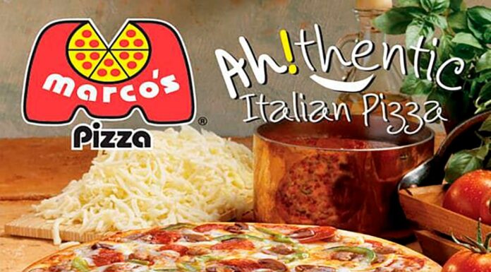Franquicia Marco’s Pizza | Cómo adquirir una paso a paso logo Marco's Pizza con pizza de fondo