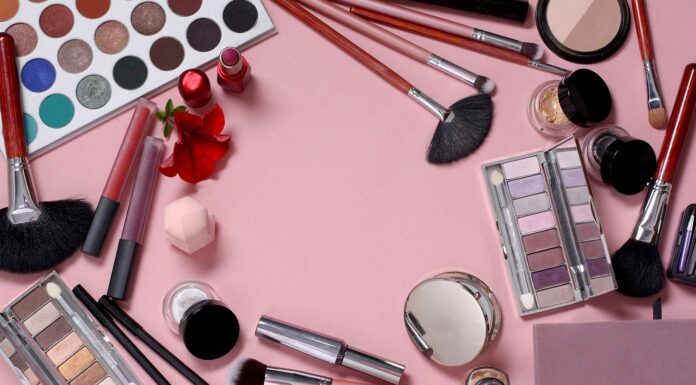 8 mejores marcas de maquillaje para revender | Entra al negocio de los cosméticos 8 marcas de maquillaje para revender - Inicia tu negocio de cosméticos