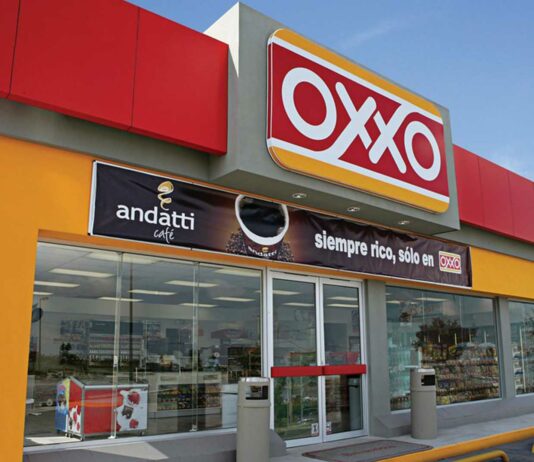 ¿Cómo administrar un OXXO? | Requisitos para ser un Líder de Tienda vista-frontal-tienda-oxxo