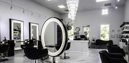 Franquicias de peluquería | 10 negocios para triunfar en el sector de la estética y belleza Franquicias de peluquería - 10 ideas