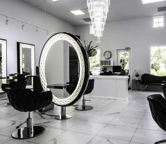 Franquicias de peluquería | 10 negocios para triunfar en el sector de la estética y belleza Franquicias de peluquería - 10 ideas