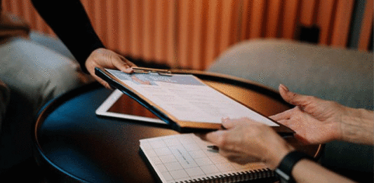 Las 4 cosas qué debe incluir tu currículum al migrar de profesión curriculum migrar de profesion