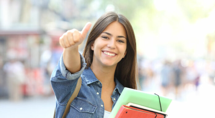 ¿Cómo poder desarrollar cualidades personales en un negocio universitario? emprendedor universitario