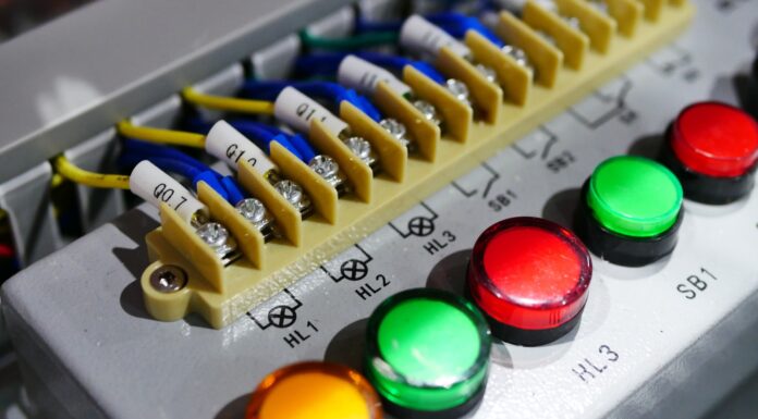 ¿Vender centralitas online es un negocio rentable? Ecumotorstock confirma que sí ¿Vender centralitas online es un negocio rentable?