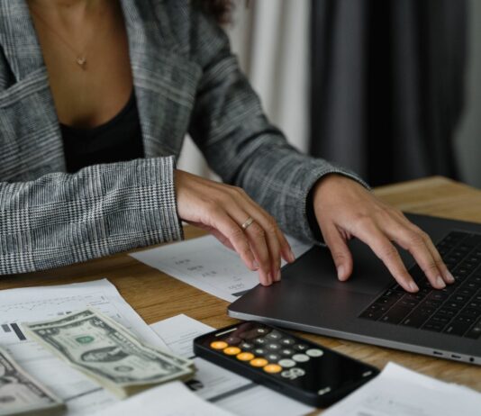 5 Tips para gestionar las nóminas de tu empresa con eficacia 5 Tips para gestionar las nóminas de tu empresa con eficacia