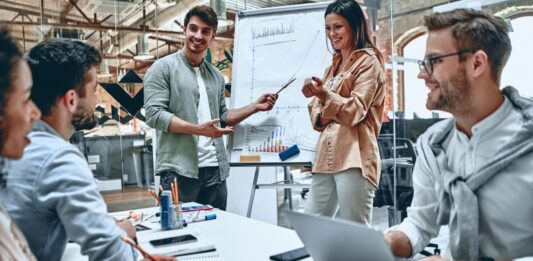 20 negocios de servicios rentables | Revoluciona el mercado Ideas de negocios de servicios rentables