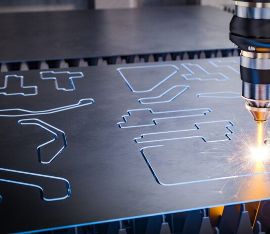 Crea piezas de metal personalizadas con LaserBoost