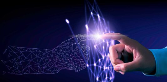 ¿Cómo los negocios tradicionales se están adaptando a la era digital? ERA DIGITAL NEGOCIOS