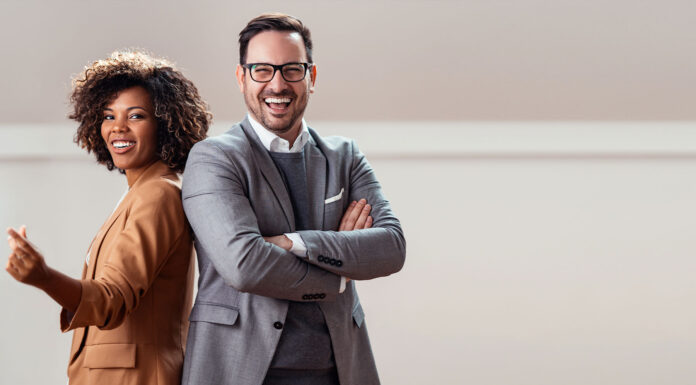 Cómo gestionar las relaciones de pareja en el entorno laboral relaciones pareja trabajo