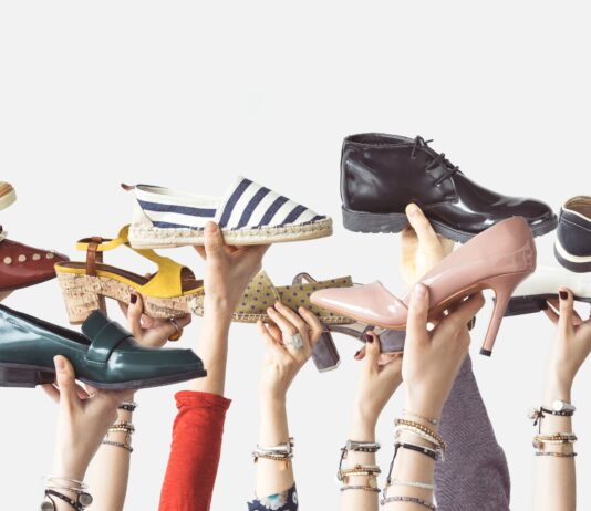 15 mejores franquicias de zapatos para invertir | Invierte en moda Mejores franquicias de zapatos