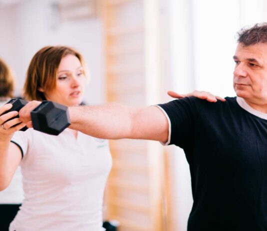 Entrenador personal a domicilio | Cómo montar este negocio con poca inversión Cómo ser entrenador personal a domicilio